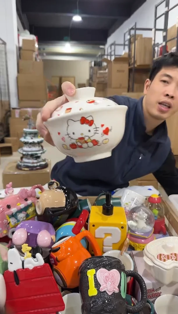 瓷片原盒kt猫带盖泡面碗