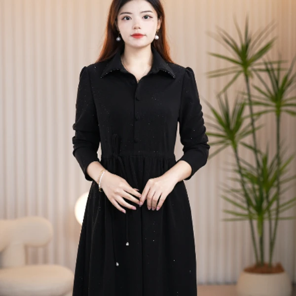【清】Y(24C03)新款2025减龄遮肉显瘦宽松大码黑色简约女装连衣裙