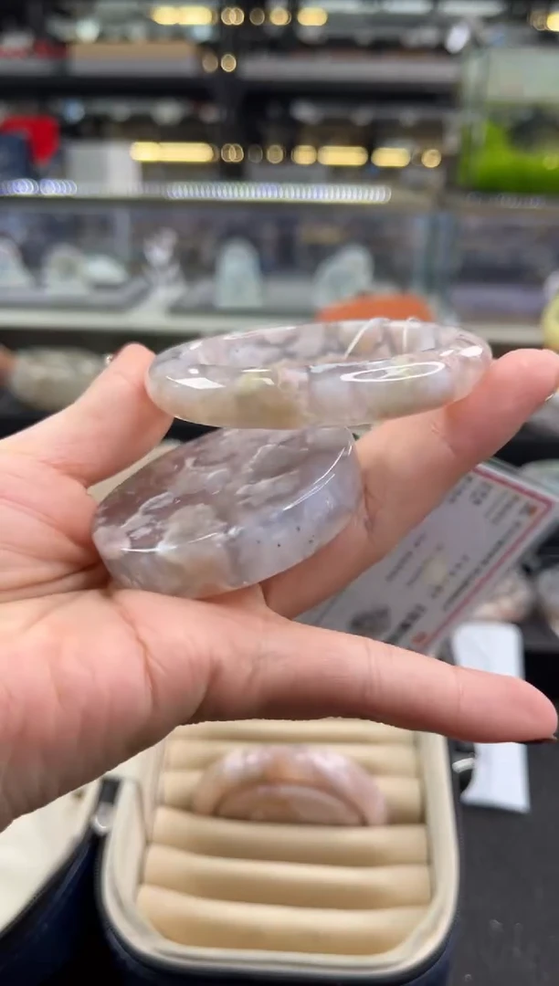 未镶嵌手镯石英质玉55圈口（赠品镯心）3055811