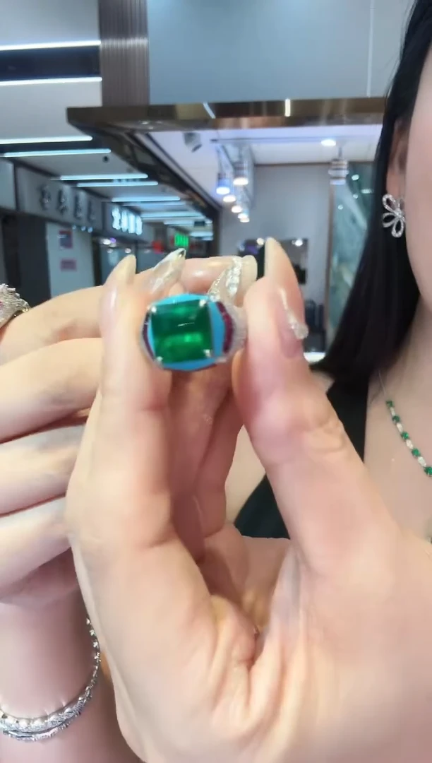 铂Pt950镶嵌戒指祖母绿 吉尔德大证 3.12ct