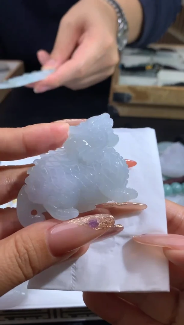 未镶嵌定制翡翠冒****店翡翠