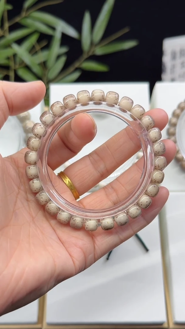 手串星月菩提星月菩提手串糯冰8*7