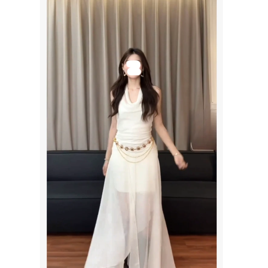 法式气质设计感无袖挂脖收腰显瘦荡领连衣裙仙女风时尚大摆裙女装