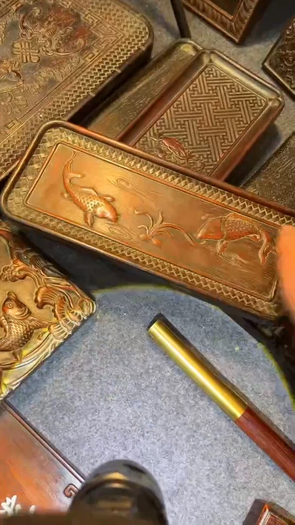 【闪购商品】非洲紫檀（红花梨）赏盘鱼