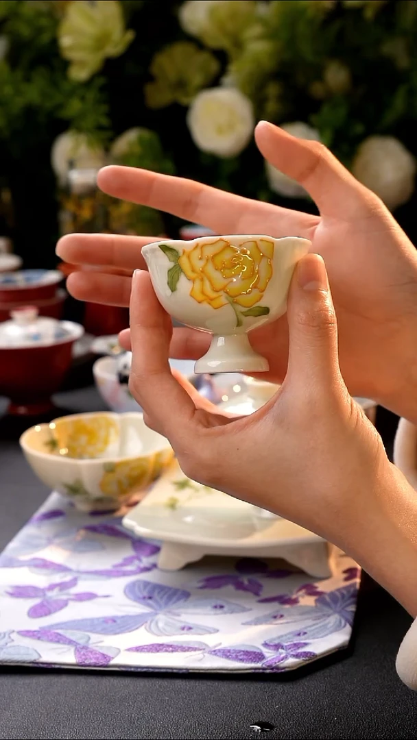 红红火火恍恍惚惚