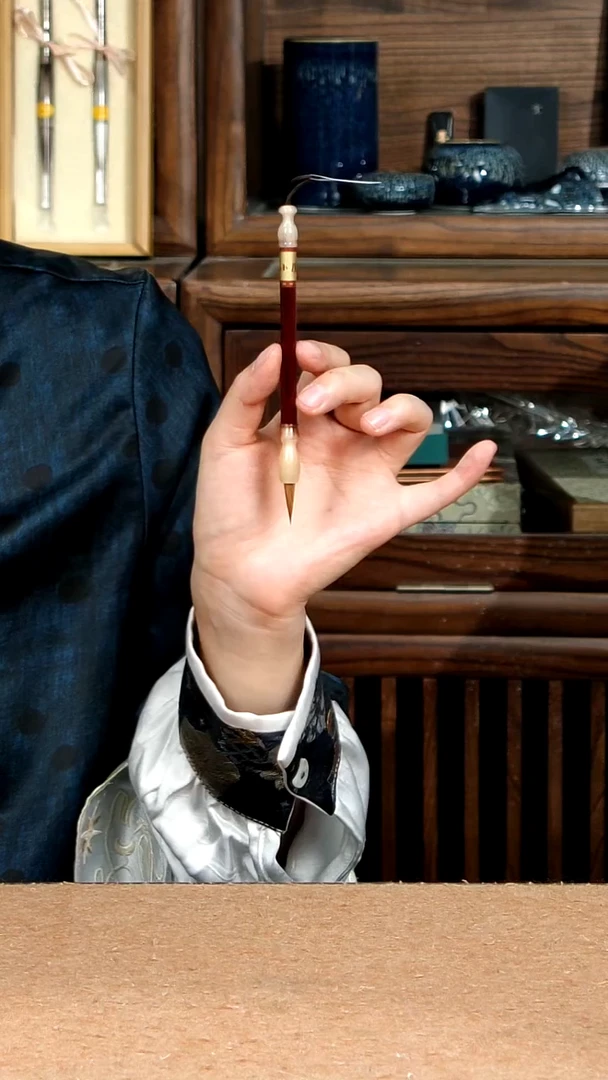4号张小凤红檀牛角纯狼小楷短杆0.5*2.1