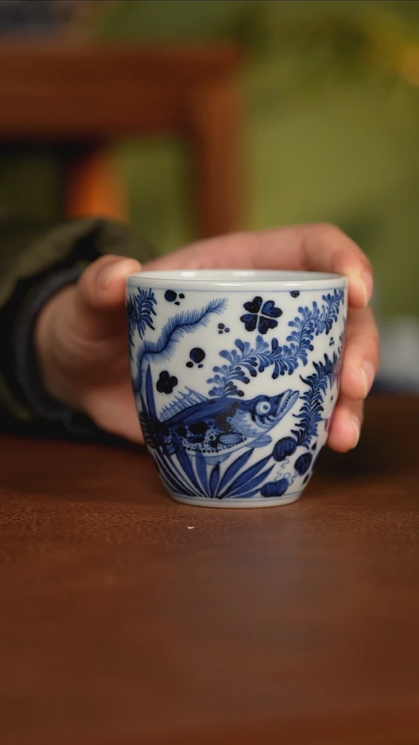 【闪购商品】杯如意堂熊窑 鱼藻纹手握杯