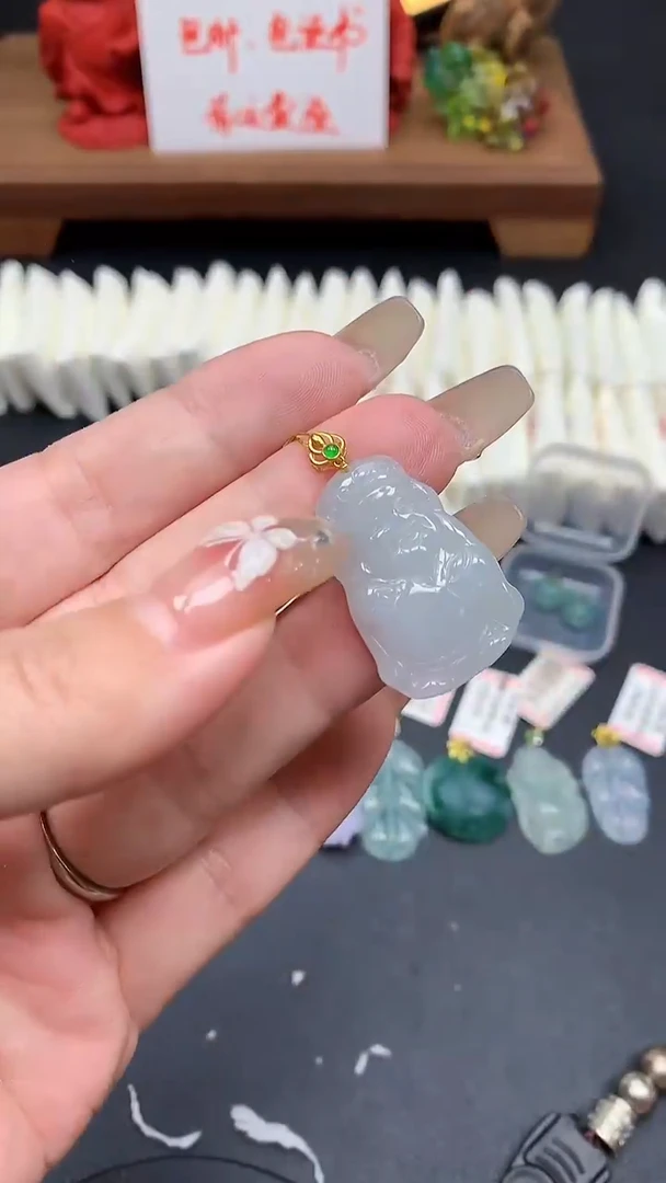 【闪购商品】翡翠吊坠(不含链)18K金镶嵌MS154788