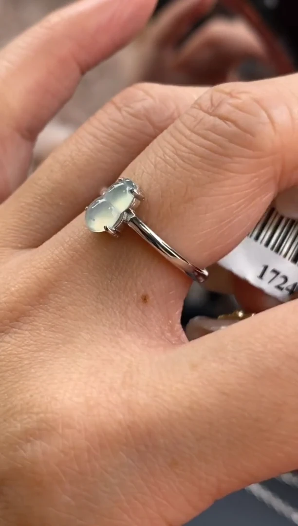 颈饰银S925镶嵌翡翠净货17244