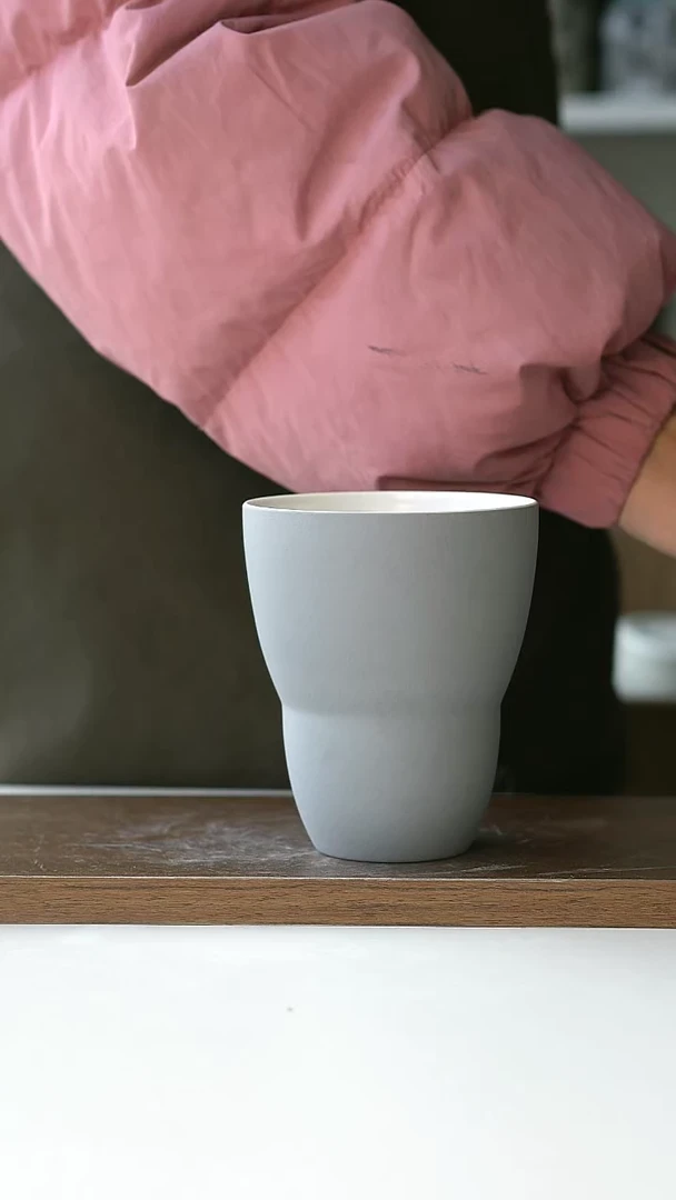 【闪购商品】陶瓷出丹麦灰色大葫芦杯微瑕@4-2@