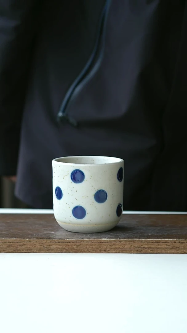 【闪购商品】陶瓷蓝波点手握杯260ML@4-2@