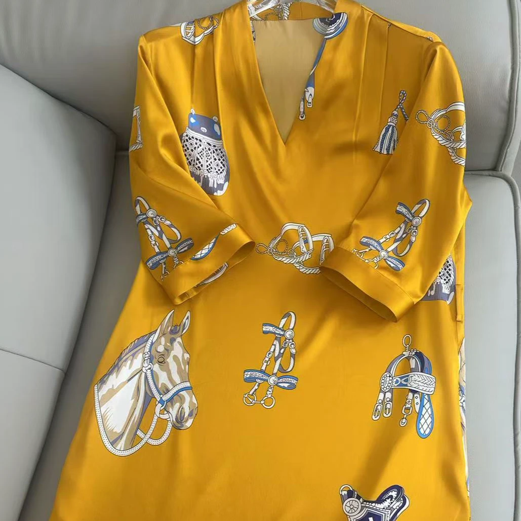 【宸慕服饰】2025新款桑蚕丝重磅气质时尚高端连衣裙25061