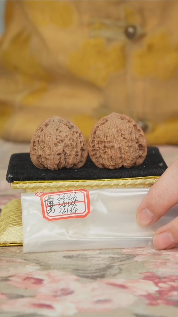 把件文玩核桃密纹