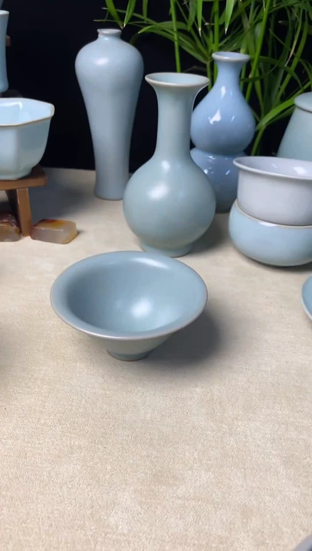 C***g全品仿古釉全手工官帽斗笠杯