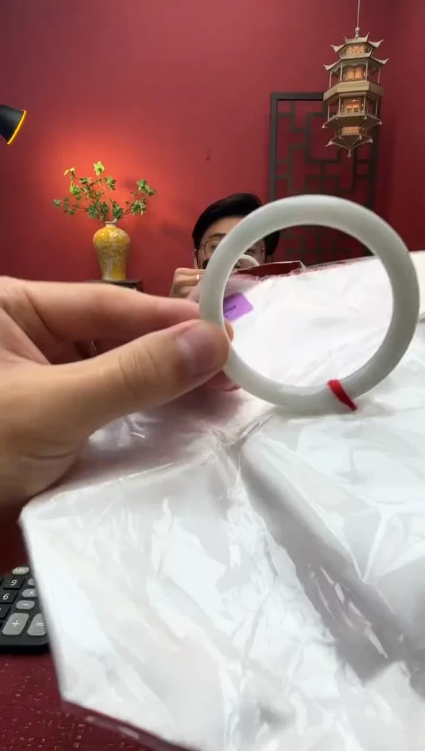 未镶嵌手镯（圆镯）翡翠翡翠手镯14