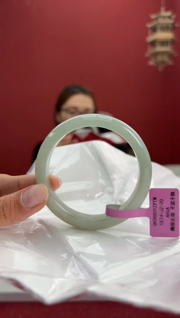 翡翠手镯未镶嵌3手镯