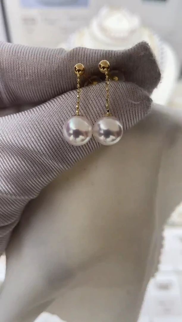 18K金镶嵌耳饰海水珍珠福利风再吹耳饰