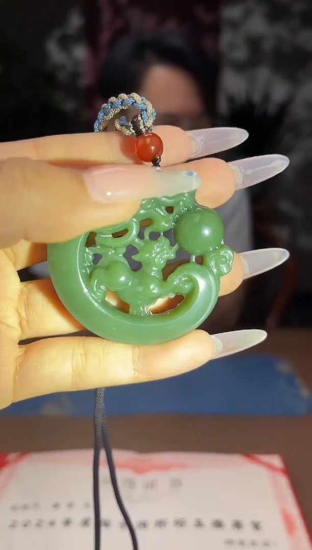 和田玉未镶嵌颈饰A026