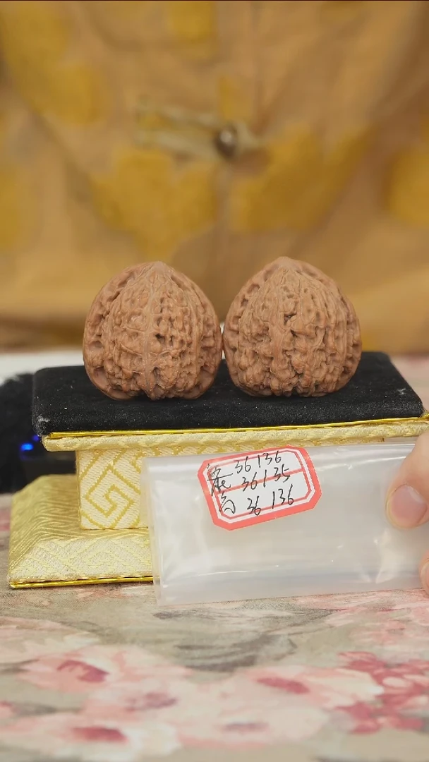 把件文玩核桃密纹