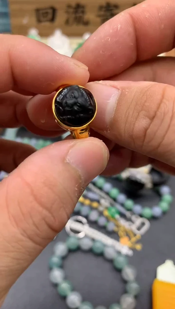 【闪购商品】翡翠戒指18K金镶嵌120-中国好珍宝