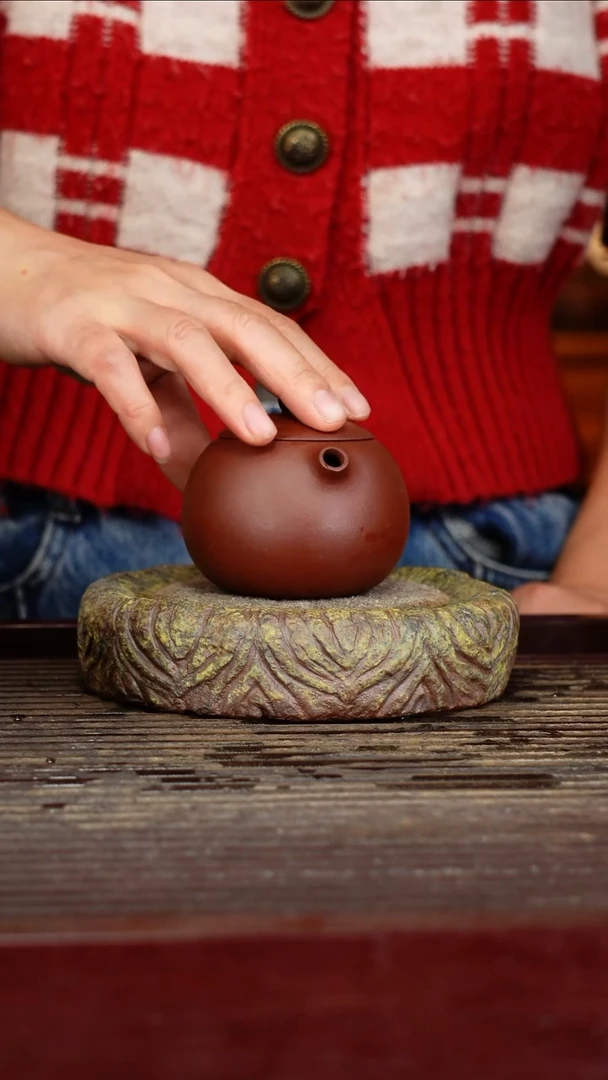 宜兴原矿紫砂壶茶壶宜兴原矿紫砂壶茶壶150C