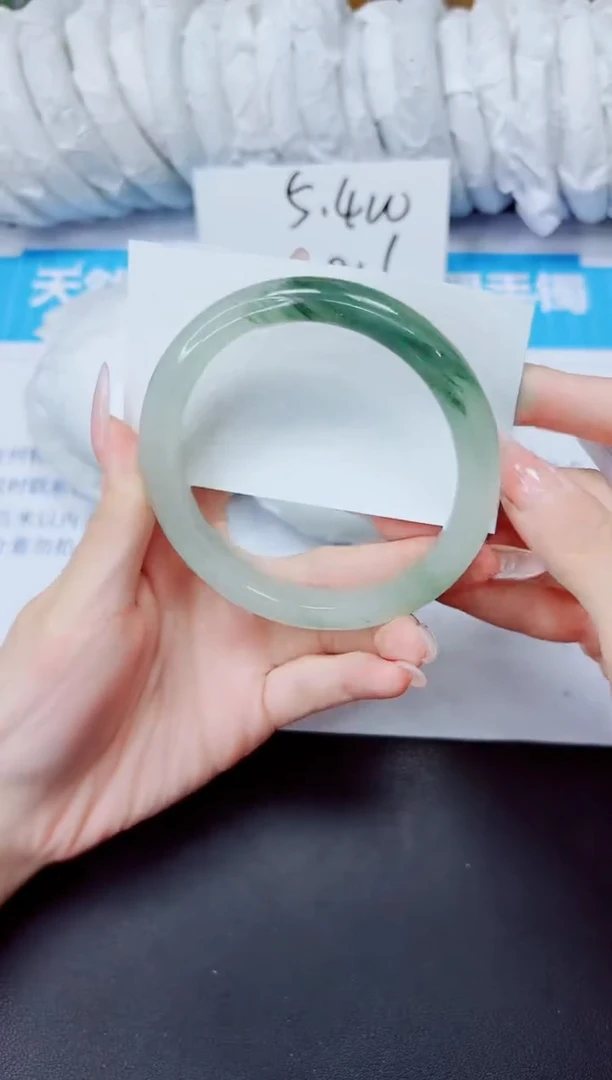 石英质玉手镯未镶嵌287/62