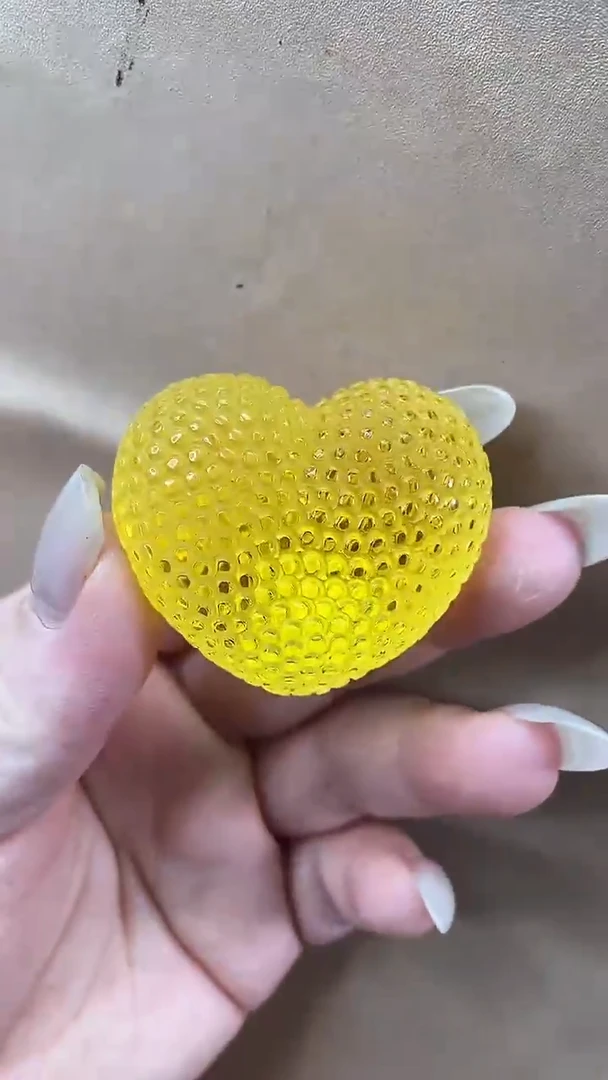 琥珀颈饰未镶嵌吊坠