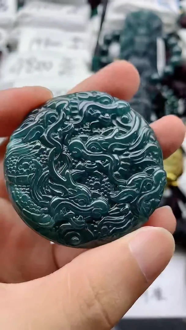翡翠未镶嵌颈饰888