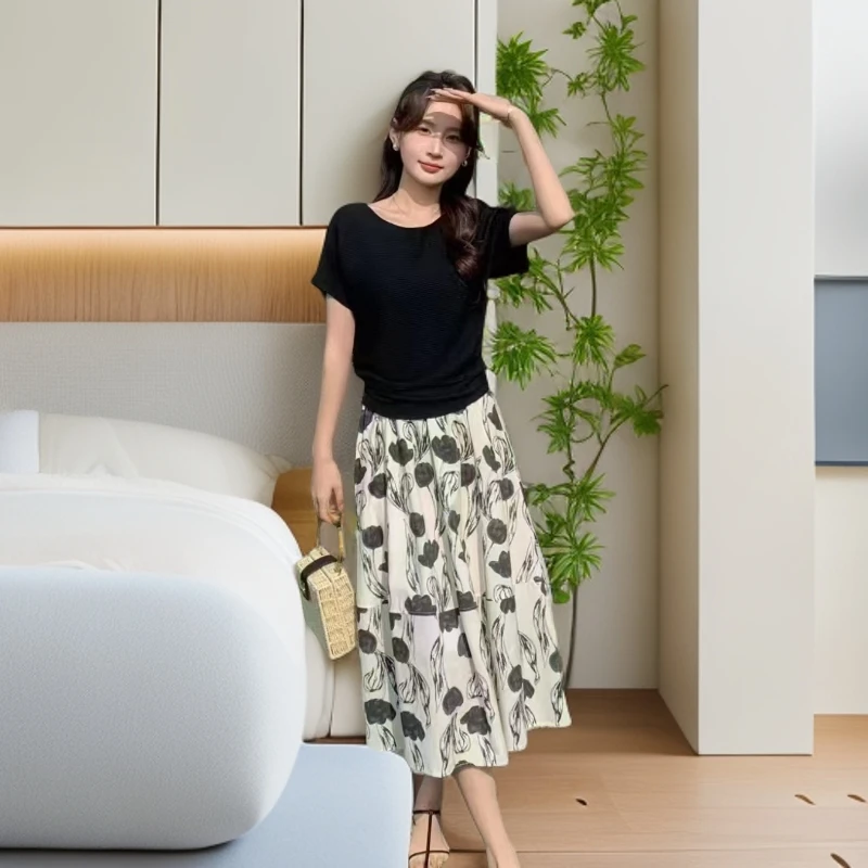 89912黑色碎花休闲风百褶显瘦时尚套装百搭休闲裙子夏季瑞丽风