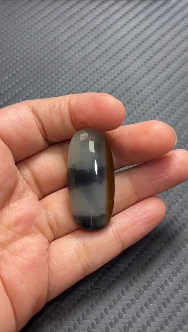 和田玉未镶嵌吊坠(不含链)若羌微色差吊坠