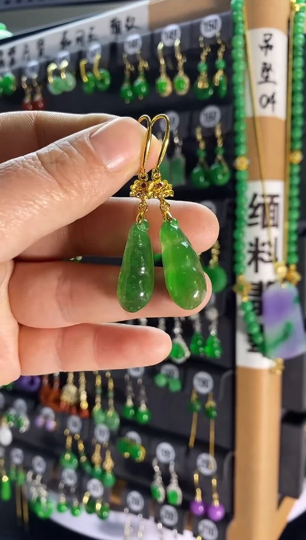 【闪购商品】翡翠耳饰银S925镶嵌302...