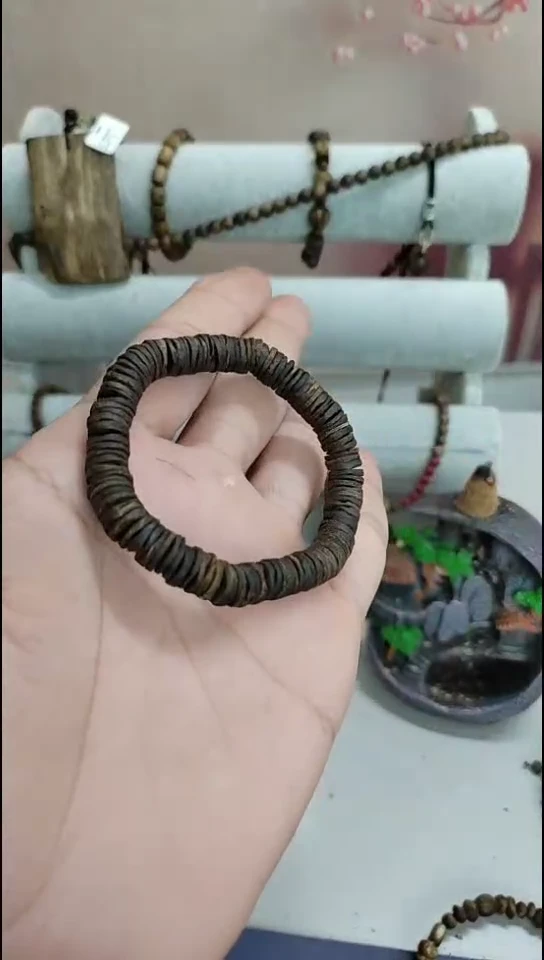 沉香乌身圆叶沉水级片片珠