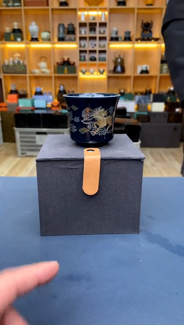 【闪购商品】撤柜好货，价格随便开@@ZH1779