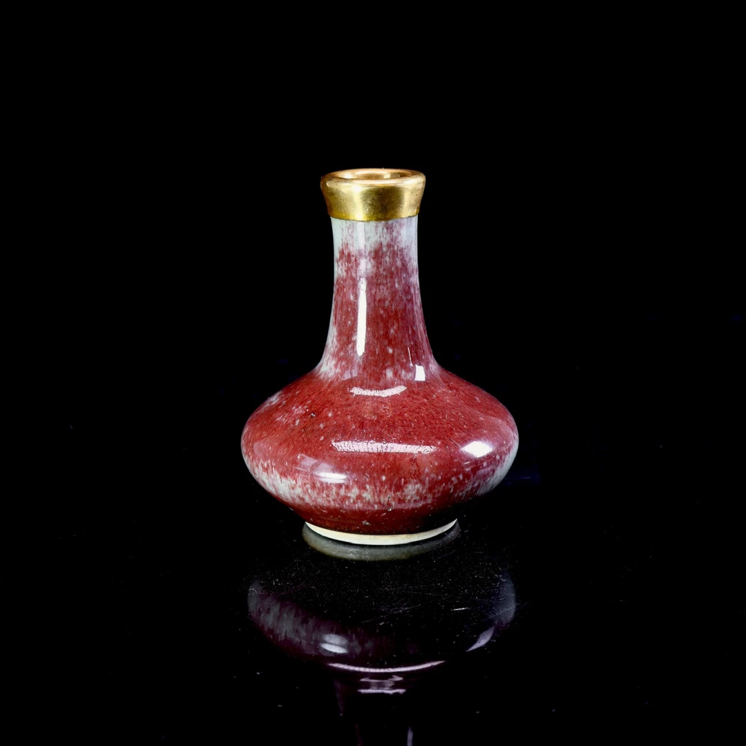 53.清中期郎窑红釉荸荠瓶