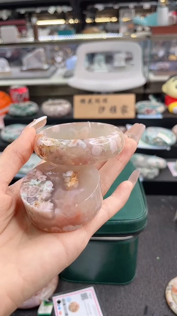 未镶嵌手镯石英质玉51圈口（赠品镯心）S95457