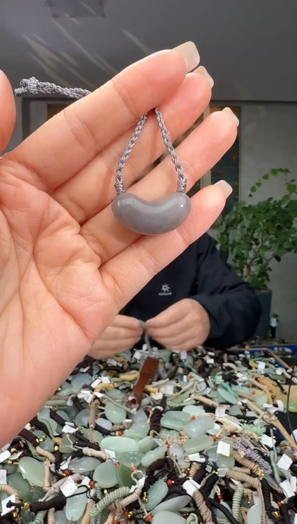 颈饰未镶嵌和田玉拍一发一多样性发货