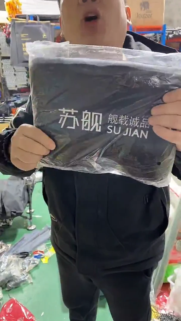 钓箱坐垫颜色随机