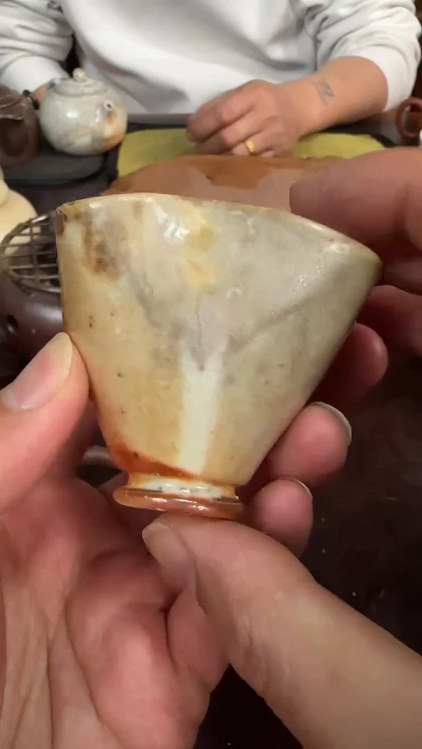 【闪购商品】紫砂全手工葵口斗笠杯