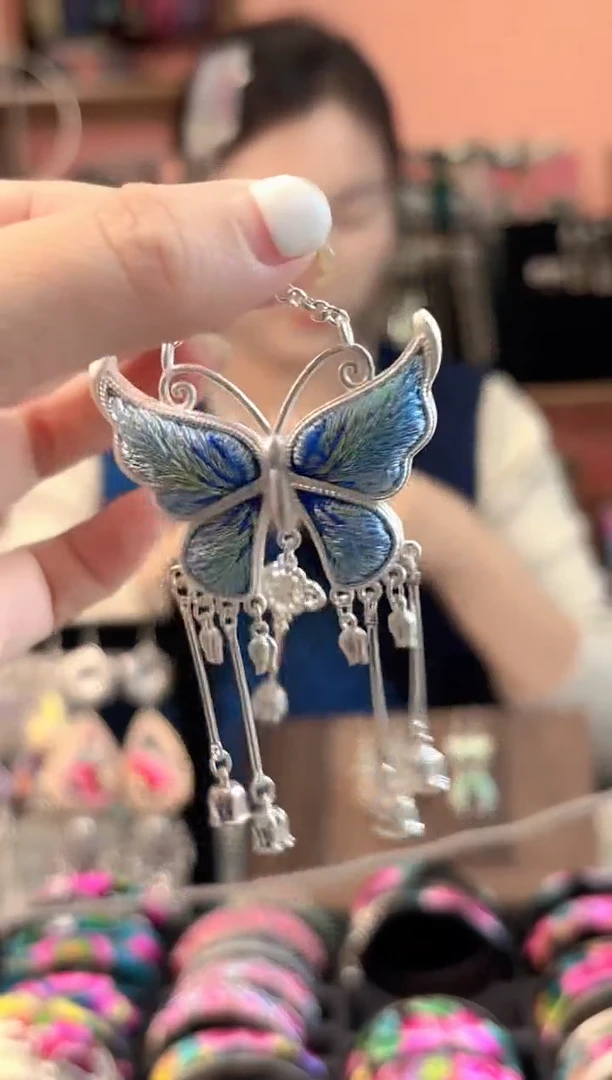 织绣艺枝独绣手工饰品46