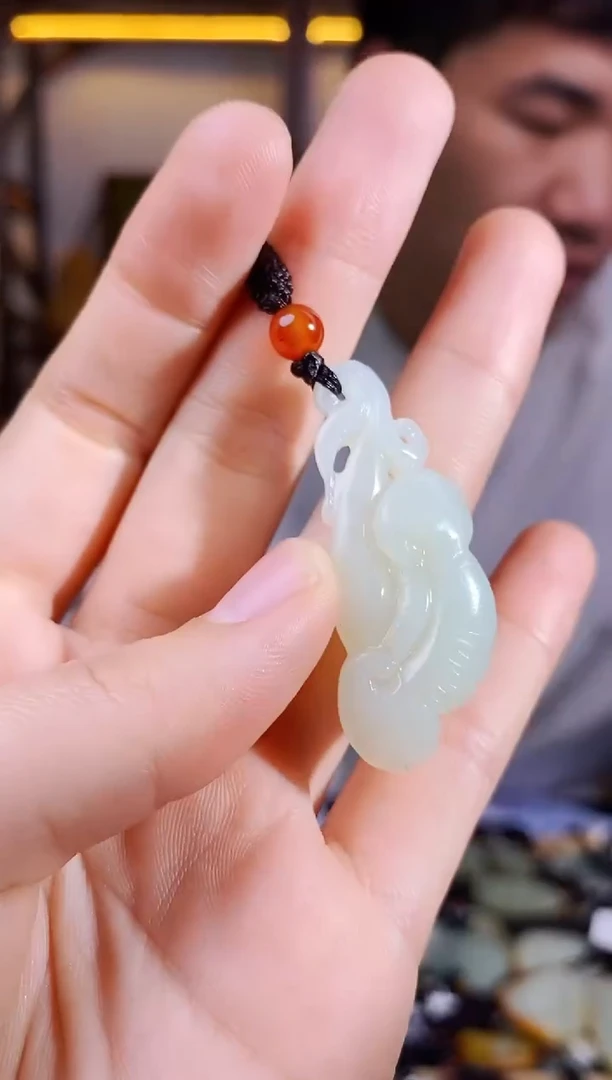 【闪购商品】和田玉颈饰未镶嵌1