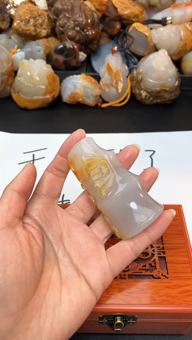 【闪购商品】玛瑙/玉髓珠宝奇石未镶嵌0