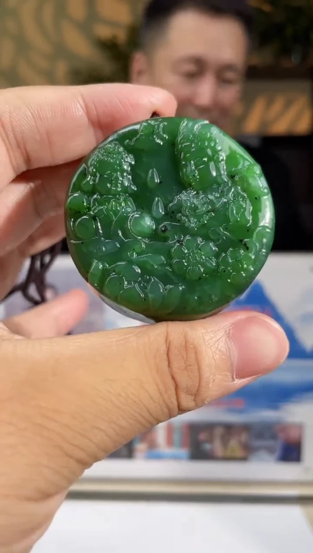 和田玉未镶嵌吊坠(不含链)多样性发货拍一发一