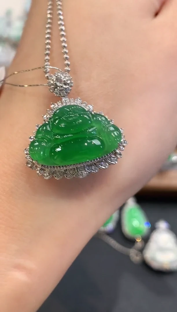 吊坠(不含链)18K金镶嵌翡翠q32