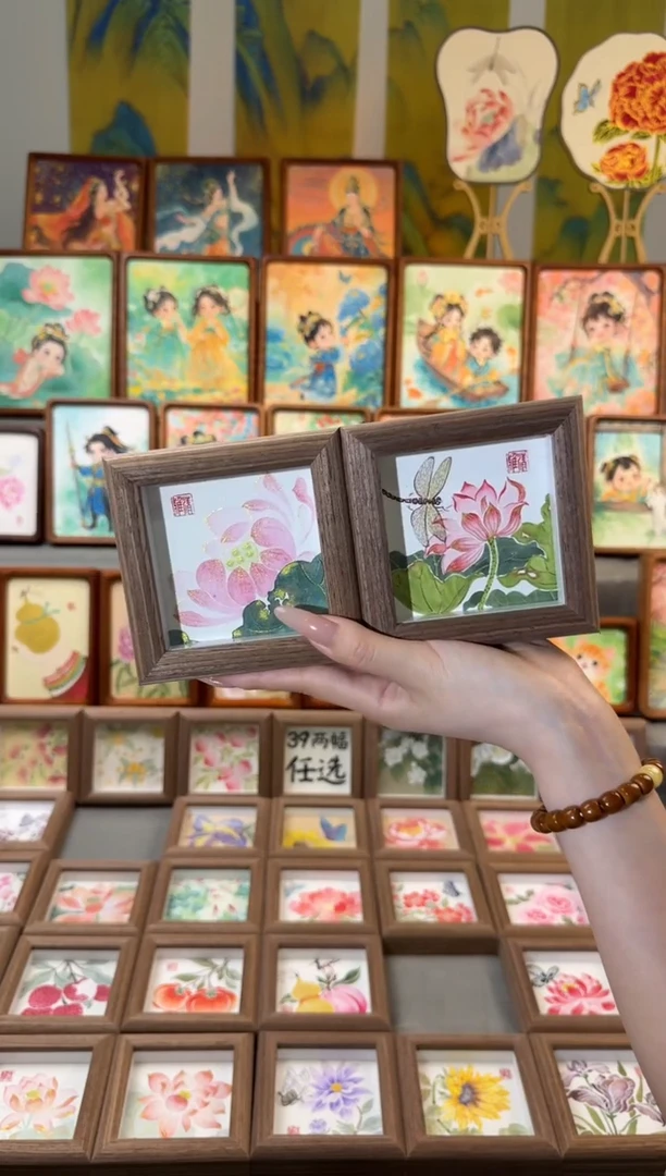 国画出水芙蓉 蜻蜓荷花 一组11