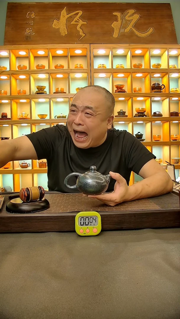 茶盏王*龙381.。。。