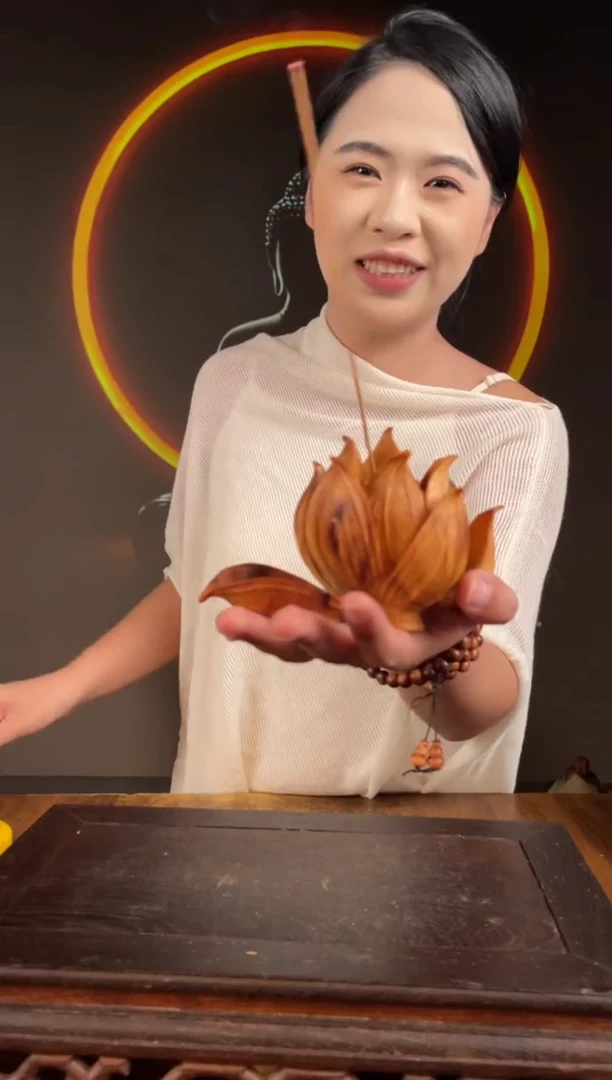 柏木（崖柏）手工摆件,先抢先得! 编号:177