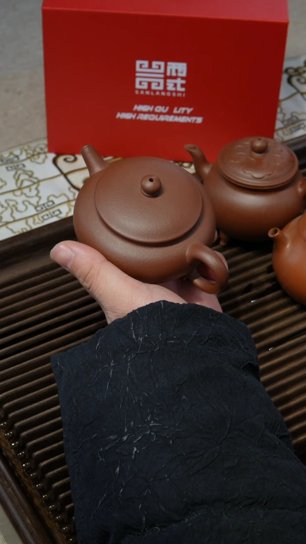 【闪购商品】紫砂茶壶圆中槽青 微瑕