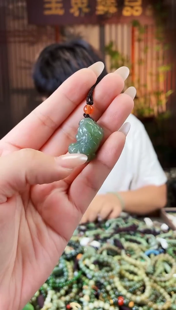未镶嵌和田玉挂件多样性发货拍一发一