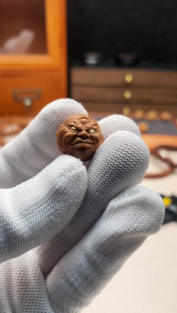 手串猴头核桃镶金单颗不屑一顾