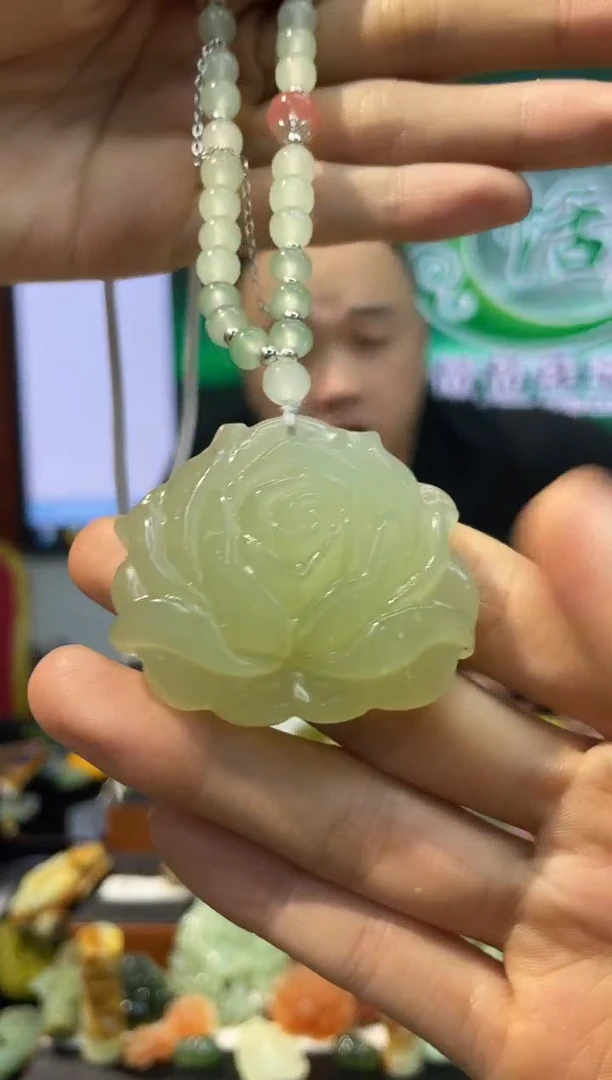 【闪购商品】岫玉吊坠未镶嵌·多样性发货*拍一发一